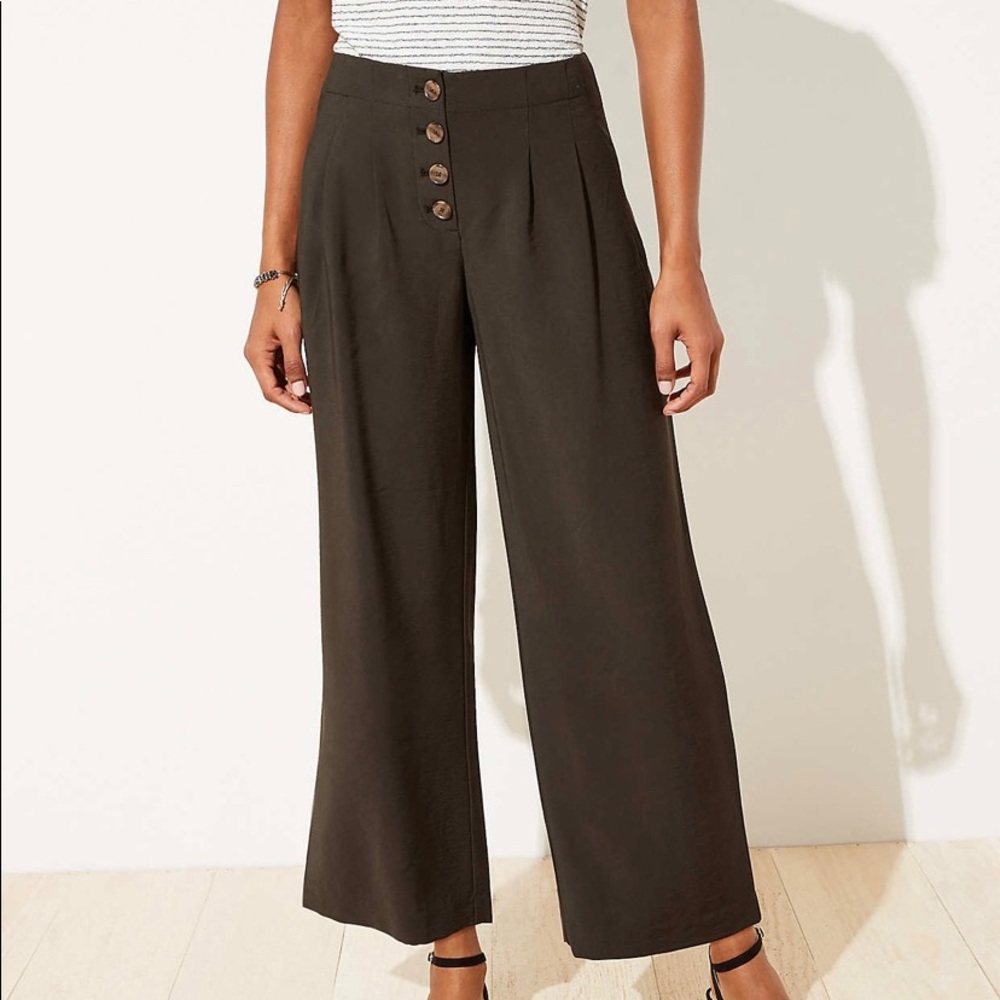LOFT Button front lightweight fluid pants